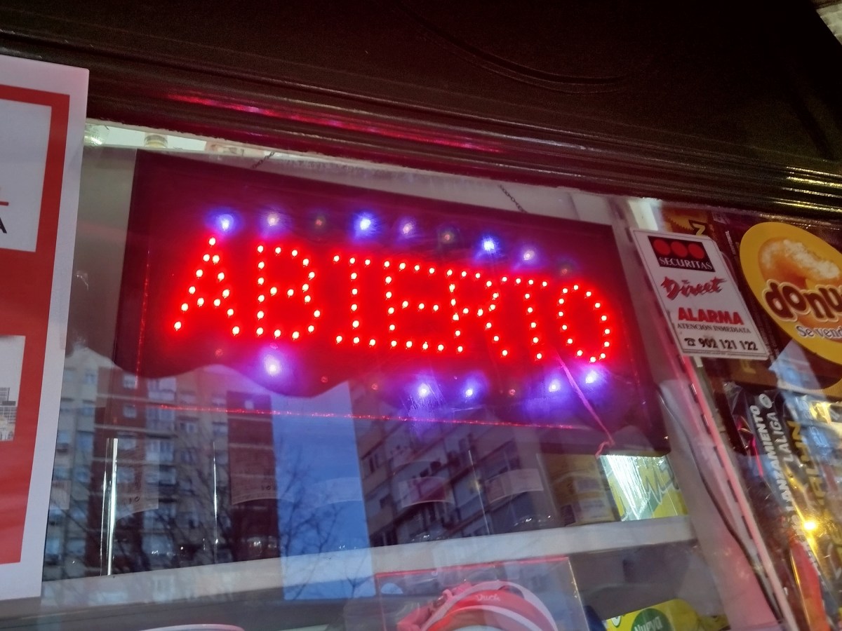 EL SUFRAGIO UNIVERSAL Y LOS ULTRACUERPOS (LA REVOLUCIÓN NO SERÁ TELEVISADA). FERNANDO&nbsp;SÁNCHEZ